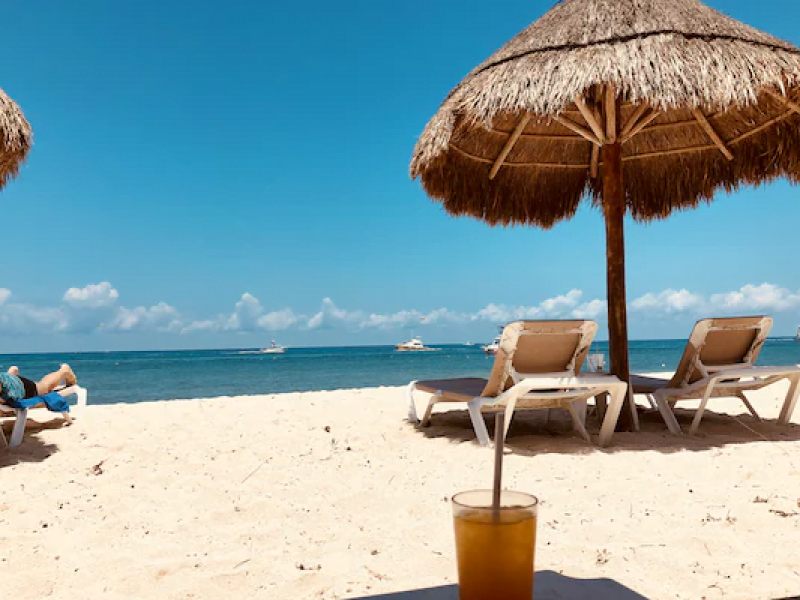 8-Day Kenya Safari and Beach Tour